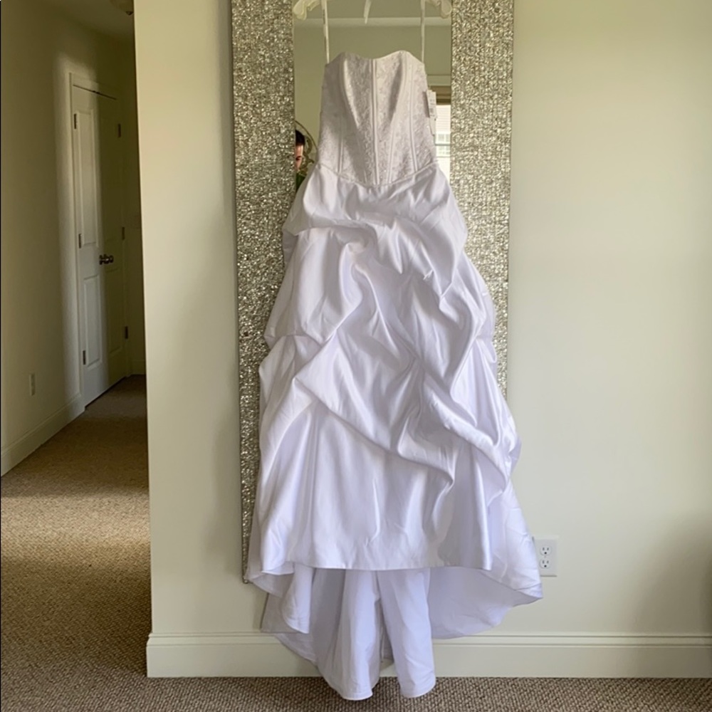 Brand new bridal gown